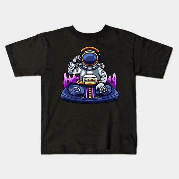 Astronaut DJ Kids T-Shirt by andhiika